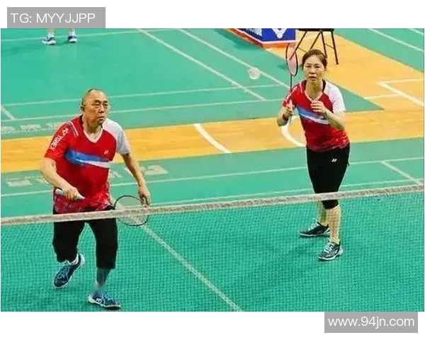 成都羽毛球队耐力训练揭秘:如何在比赛中保持最佳状态与持久竞争力 成都羽毛球队耐力训练揭秘:如何在比赛中保持最佳状态与持久竞争力