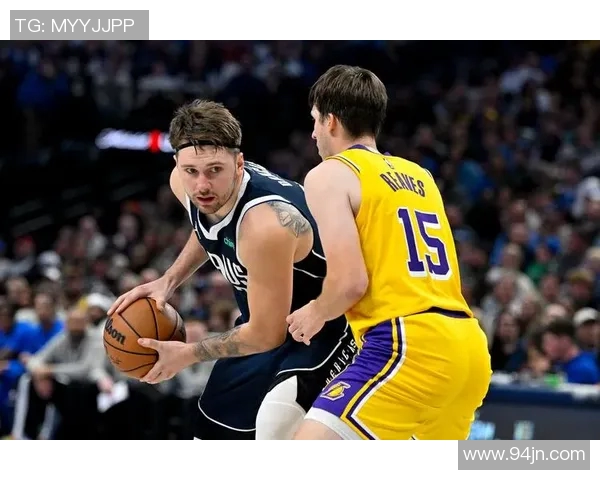 洛杉矶与达拉斯对决谁能胜出分析比赛前景与关键因素