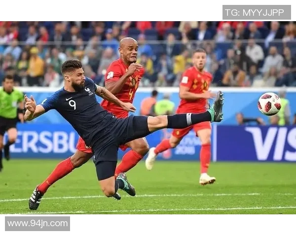 达拉斯飞翼与山猫激战正酣谁能在这场对决中笑到最后