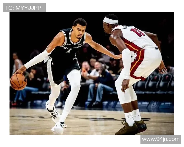 马刺与活塞激战总决赛回顾巅峰对决的经典瞬间与传奇球员表现